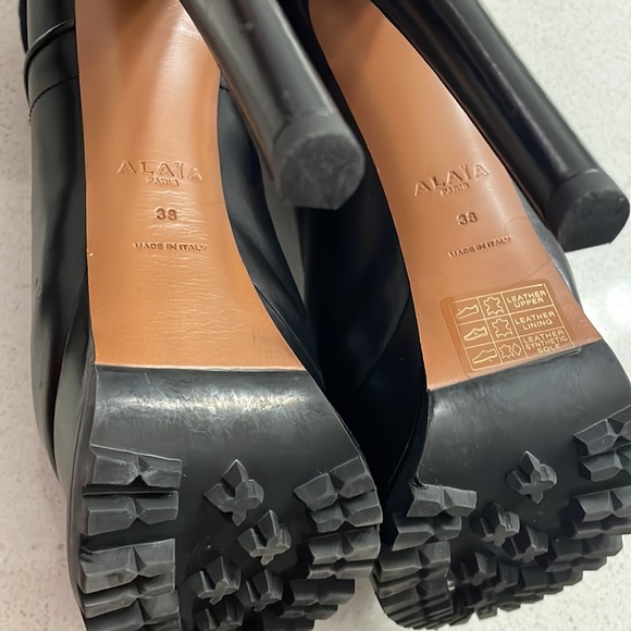 Authentic Alaia Hiking Boots (Leather) - Picture 13 of 13